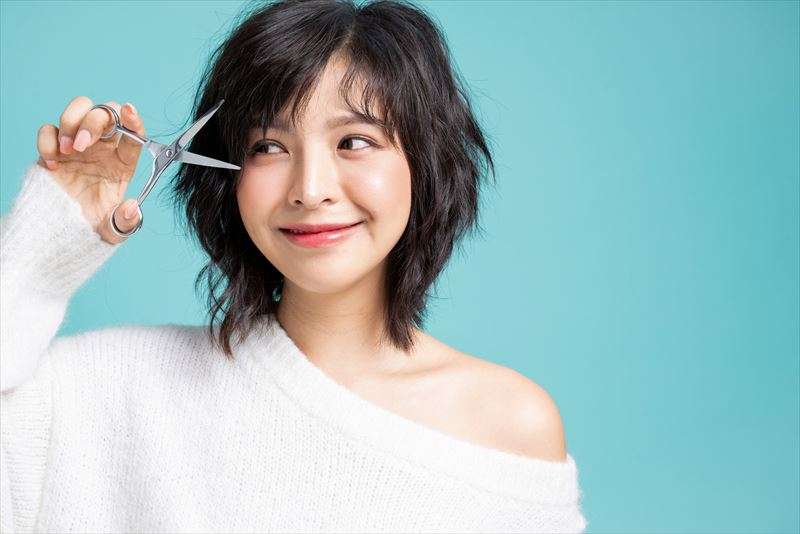 前髪をセルフカットする時のポイントは？